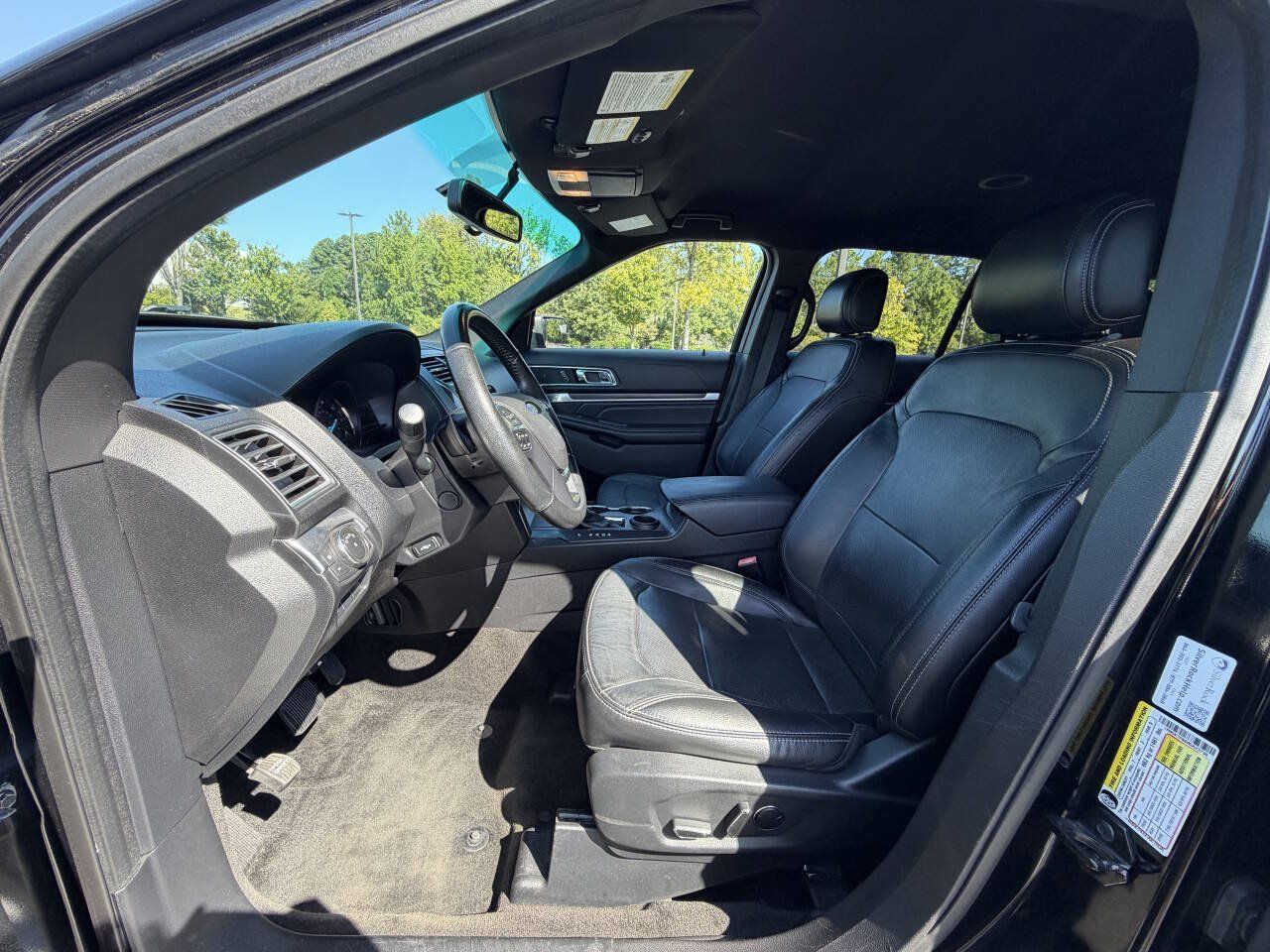 Used 2017 Ford Explorer Limited FWD image 10
