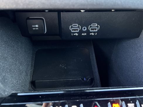 Used 2022 Jeep Wagoneer Series II image 19