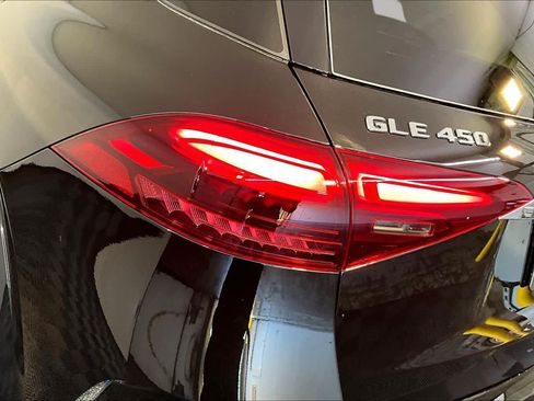 New 2026 Mercedes-Benz GLE 450 4MATIC image 5