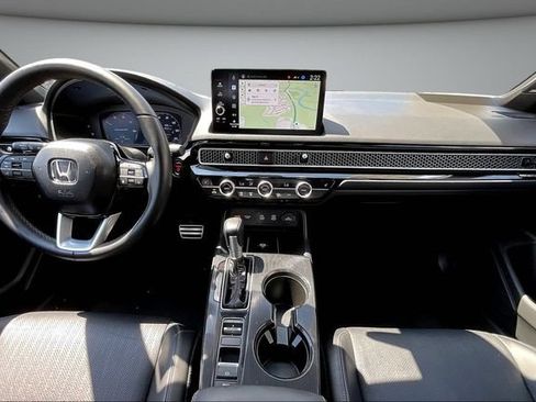Used 2025 Honda Civic Sport Touring image 9