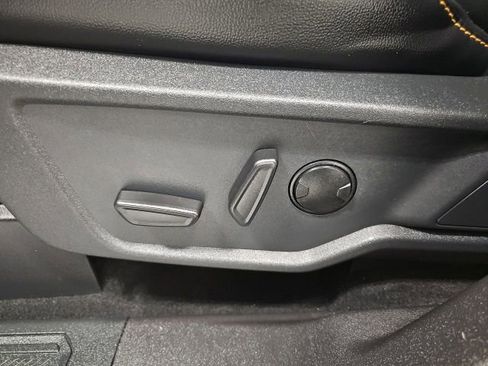 Used 2024 Ford Bronco Badlands image 14