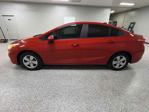 Used 2016 Chevrolet Cruze LS FWD image 6