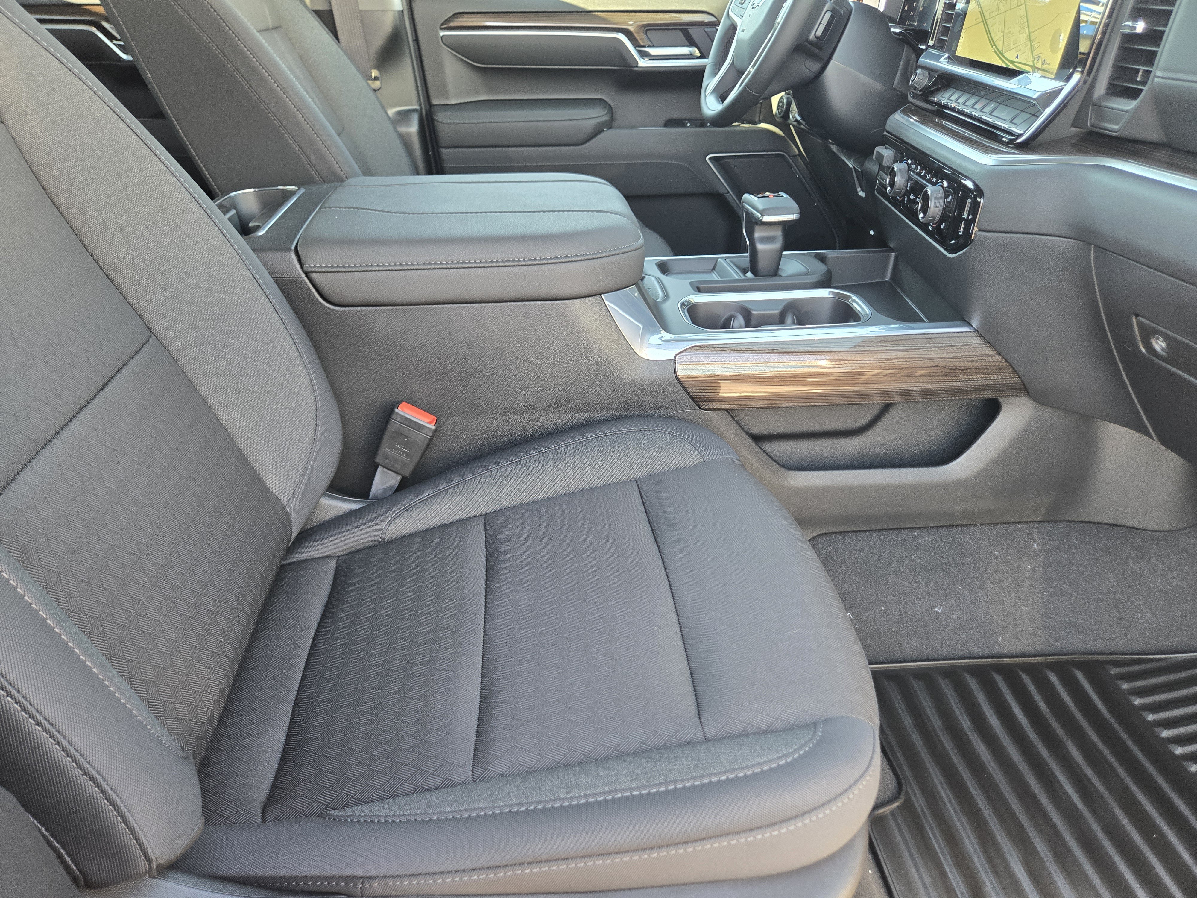 New 2026 Chevrolet Silverado 1500 RST w/ Z71 Off-Road Package AWD/4WD image 11