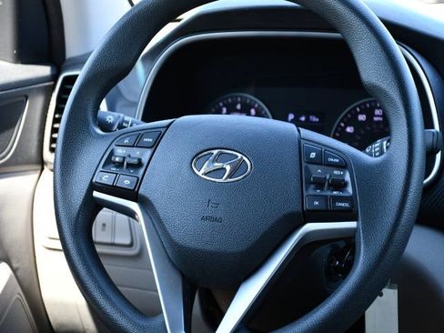 Used 2019 Hyundai Tucson SE FWD image 24