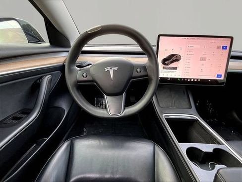 Used 2023 Tesla Model 3 Standard Range RWD image 10