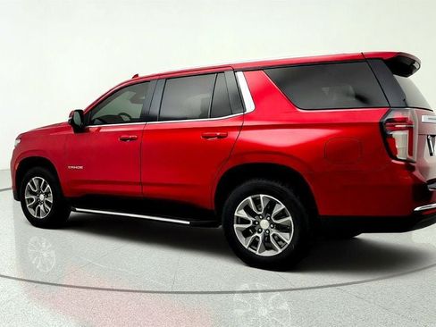 Used 2022 Chevrolet Tahoe LT w/ Luxury Package AWD/4WD image 7