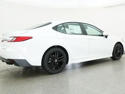 New 2026 Toyota Camry SE image 25