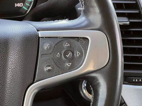 Used 2017 GMC Yukon SLT w/ Premium Edition image 15