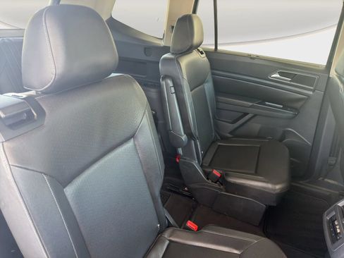 Used 2018 Volkswagen Atlas SEL AWD/4WD image 19
