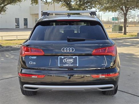 Used 2019 Audi Q5 2.0T Premium Plus w/ Premium Plus Package image 5