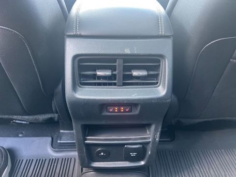 Used 2024 Ford Edge Titanium w/ Equipment Group 301A image 19