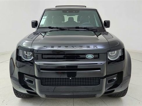 Used 2022 Land Rover Defender 90 X image 2