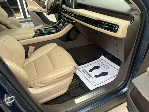 Used 2020 Lincoln Aviator Reserve w/ Equipment Group 202A AWD/4WD image 15