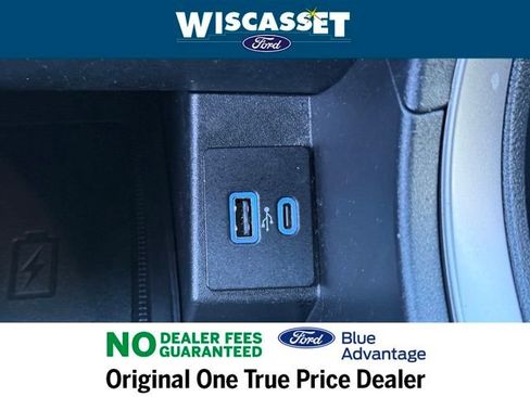 Certified 2022 Ford Edge ST-Line image 14