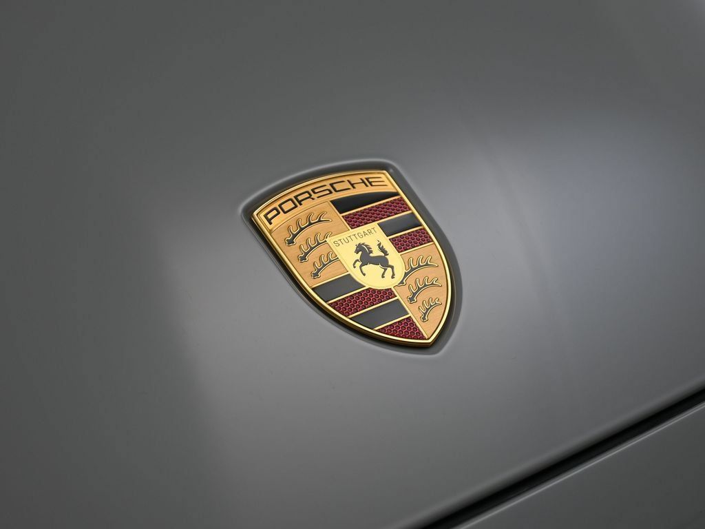 Certified 2026 Porsche Cayenne E-Hybrid AWD/4WD image 13