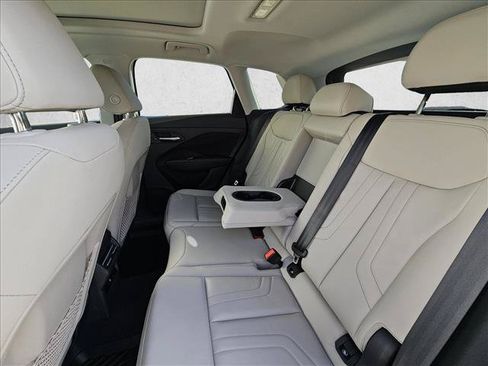 New 2026 Audi Q3 quattro 2.0T AWD/4WD image 16