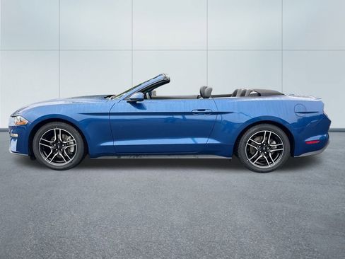 Used 2023 Ford Mustang Premium image 9