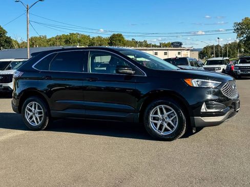 Used 2023 Ford Edge SEL w/ Convenience Package AWD/4WD image 2