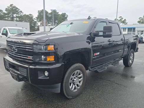 Used 2018 Chevrolet Silverado 2500 LTZ w/ Duramax Plus Package image 37