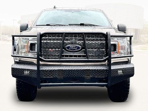 Used 2020 Ford F150 XLT w/ Equipment Group 302A Luxury AWD/4WD image 2