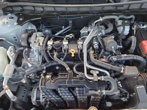 Used 2023 Nissan Altima 2.5 SR image 17