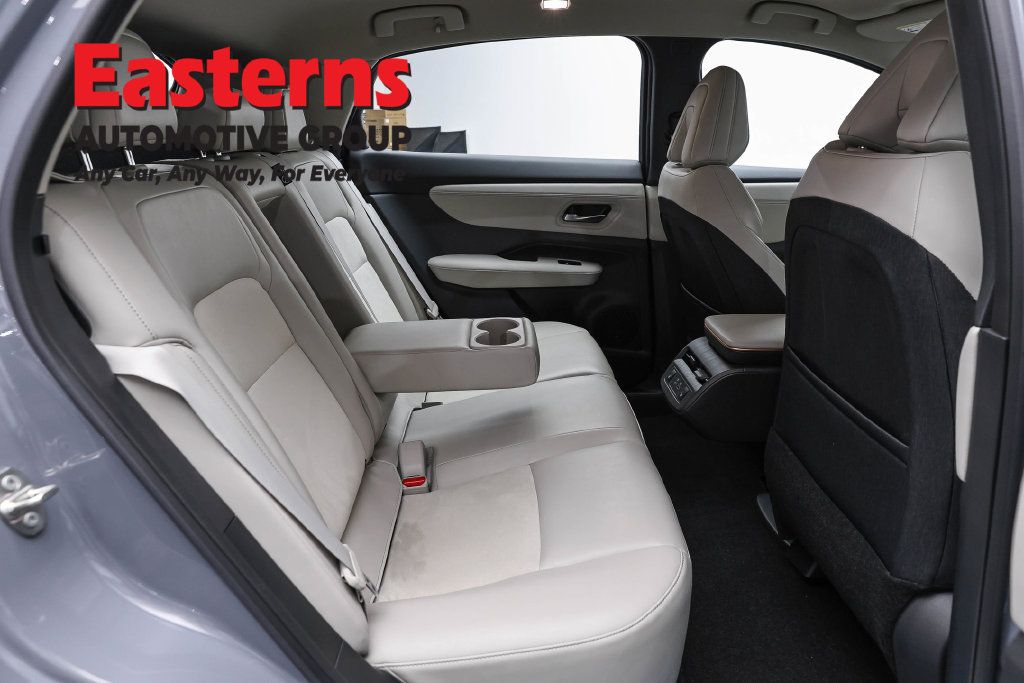 Used 2023 Nissan Ariya AWD image 26