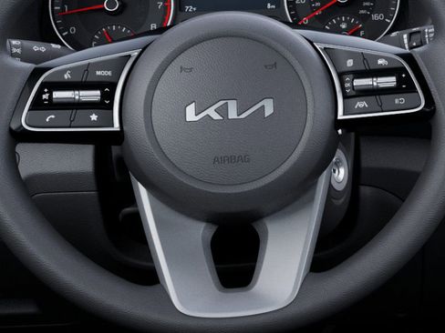 Used 2024 Kia Forte LXS w/ LXS Technology Package FWD image 24