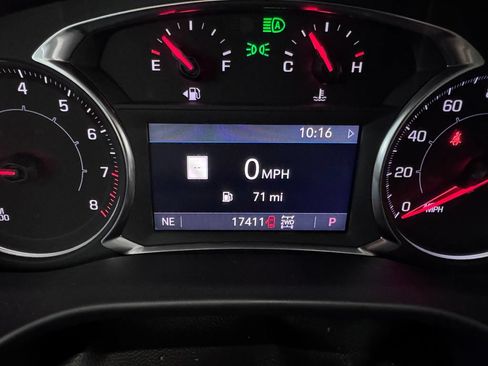 Certified 2023 GMC Acadia SLT w/ Elevation Edition AWD/4WD image 17