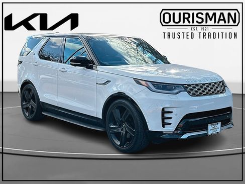 Used 2023 Land Rover Discovery Metropolitan Edition image 1