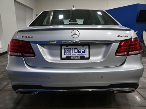 Used 2016 Mercedes-Benz E 350 4MATIC Sedan image 3
