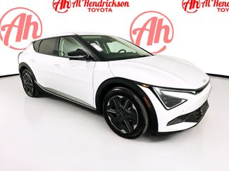 Used 2025 Kia EV6 Light video 1