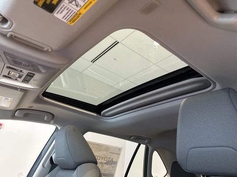 New 2025 Toyota RAV4 XLE image 15