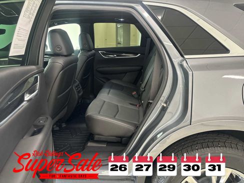 Used 2020 Cadillac XT5 Premium Luxury image 15