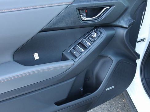 Used 2025 Subaru Crosstrek 2.5i Limited image 21