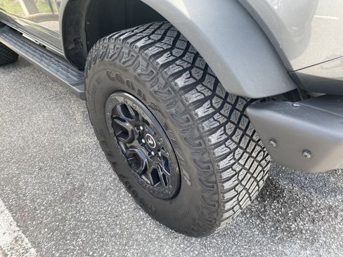 Used 2022 Ford Bronco Wildtrak AWD/4WD image 7