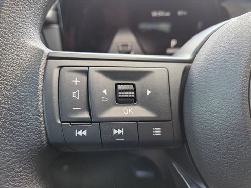 Used 2026 Nissan Kicks S FWD image 13