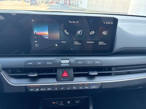 Certified 2025 Kia K4 FWD image 13