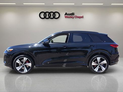 New 2026 Audi SQ5 Premium Plus AWD/4WD image 2