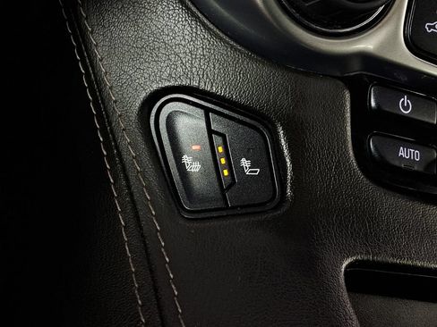 Used 2020 Chevrolet Tahoe LT AWD/4WD image 16