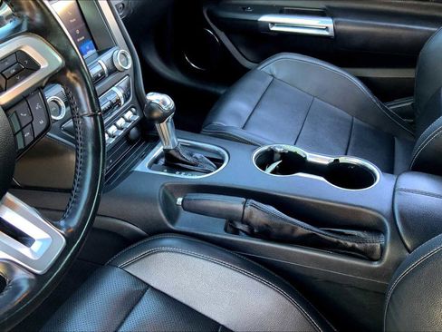 Used 2022 Ford Mustang Premium image 29