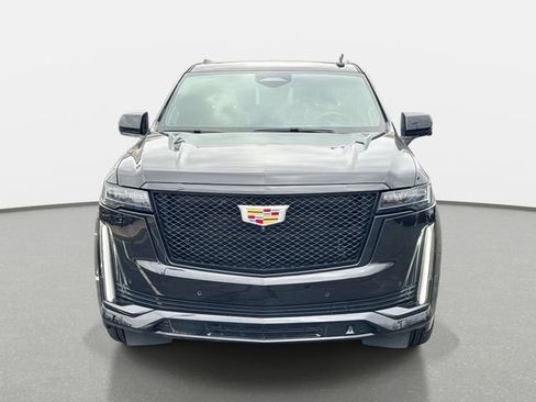 Used 2022 Cadillac Escalade Sport w/ Touring Package image 7