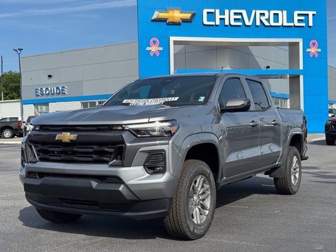 New 2025 Chevrolet Colorado LT w/ LT Convenience Package image 6