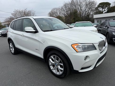 Used 2014 BMW X3 xDrive28i image 3