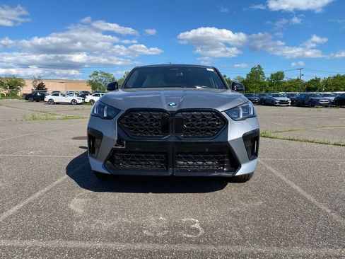New 2026 BMW X2 xDrive28i w/ Technology Package AWD/4WD image 2