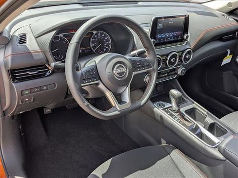 New 2025 Nissan Sentra SR image 3