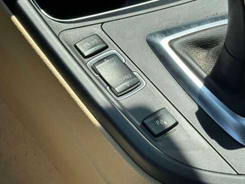Used 2014 BMW 435i Convertible RWD image 28