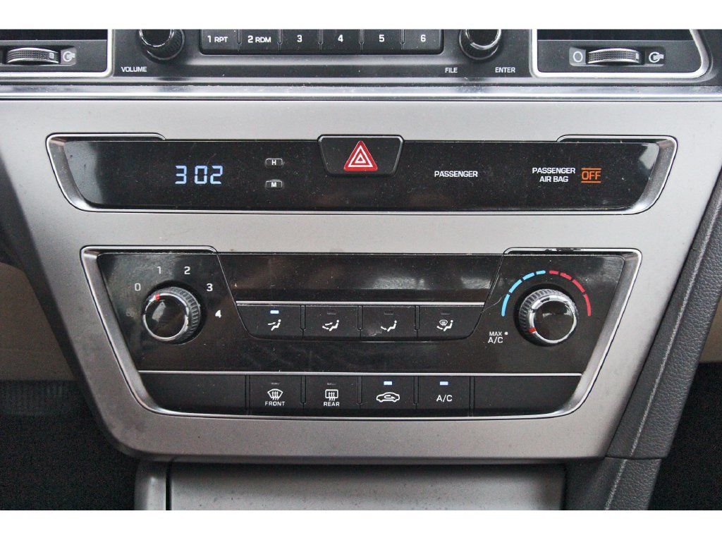 Used 2015 Hyundai Sonata SE FWD image 26