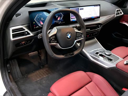 Used 2025 BMW 330i Sedan w/ M Sport Package RWD image 16