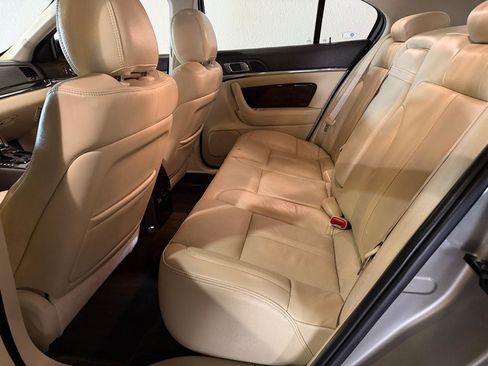 Used 2016 Lincoln MKS AWD w/ Equipment Group 201A image 13