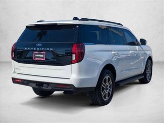 New 2026 Ford Expedition Active RWD video 2